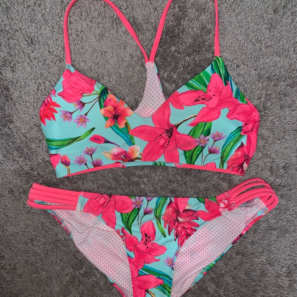 Body glove bikini